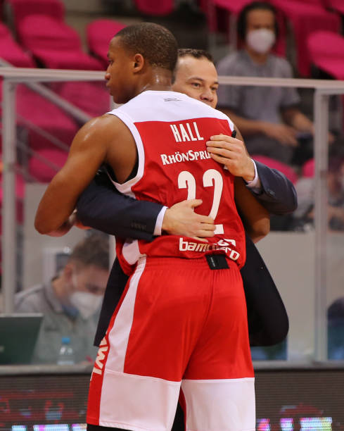 者灵巧的转 者灵巧的转