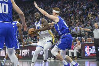 了队友们的 了队友们的